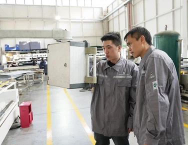 Molding Process Monitoring Molding Process Monitoring